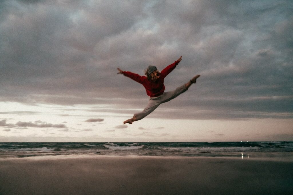 Dance-Base_Lia_Sprung